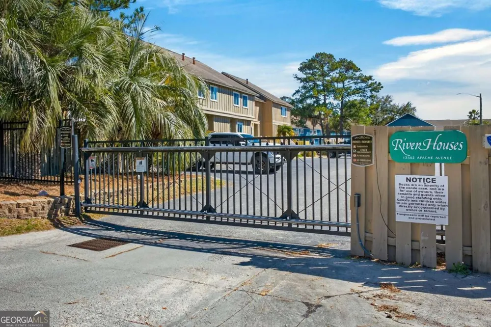 12502 Apache AVE Savannah, GA 31419