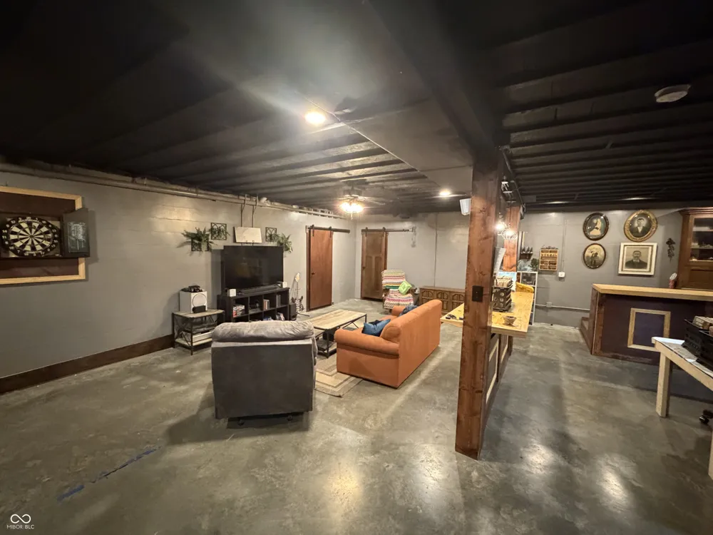 3656 Hollybrook Road Gosport, IN 47433
