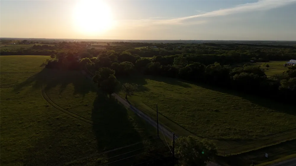 3183 Harrell Road Howe, TX 75459