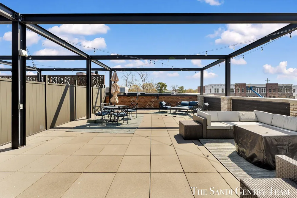 110 W Savidge Street #302 Spring Lake Village, MI 49456