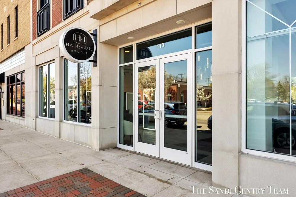 110 W Savidge Street #302 Spring Lake Village, MI 49456