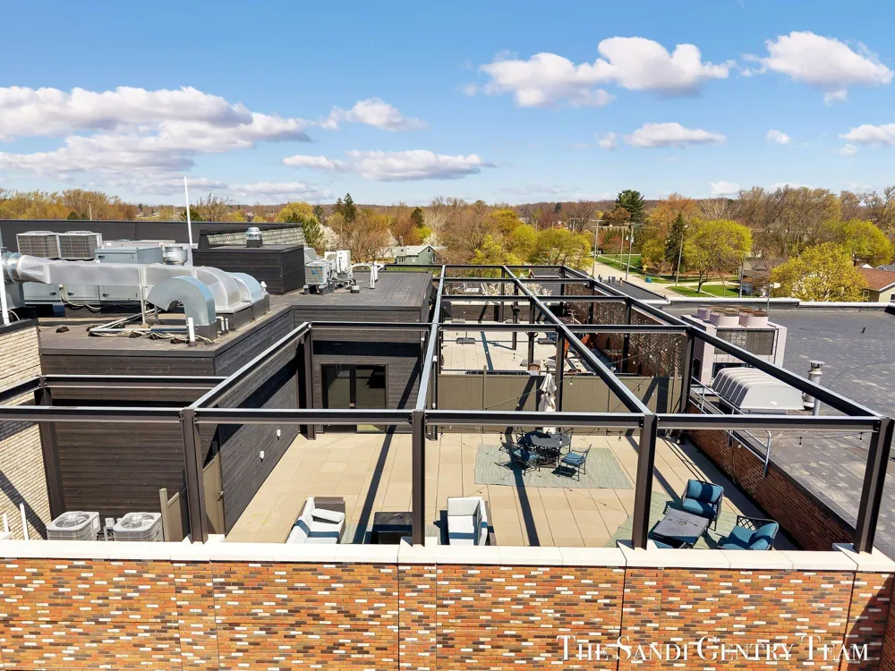 110 W Savidge Street #302 Spring Lake Village, MI 49456