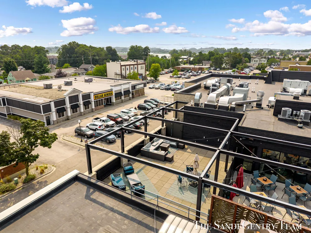 110 W Savidge Street #302 Spring Lake Village, MI 49456