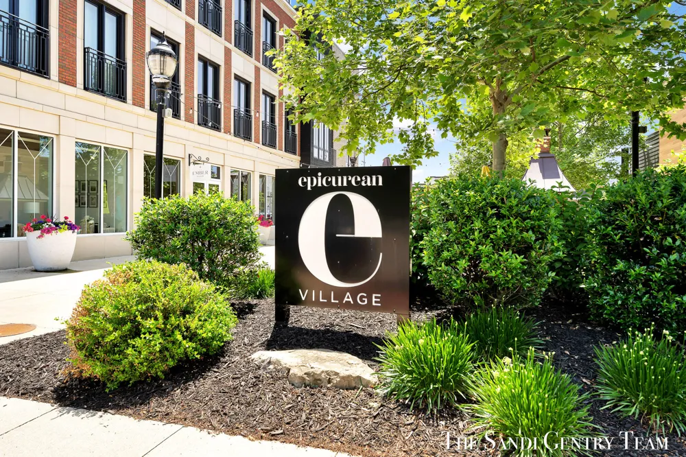 110 W Savidge Street #302 Spring Lake Village, MI 49456
