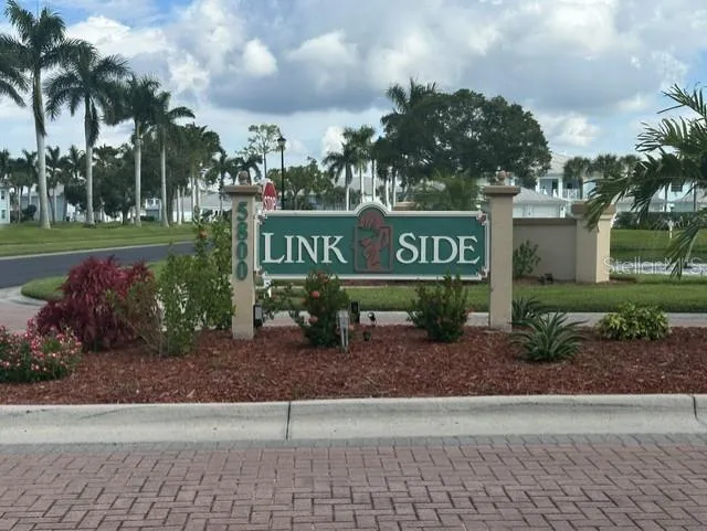 5800 SABAL TRACE DRIVE #603 North Port, FL 34287