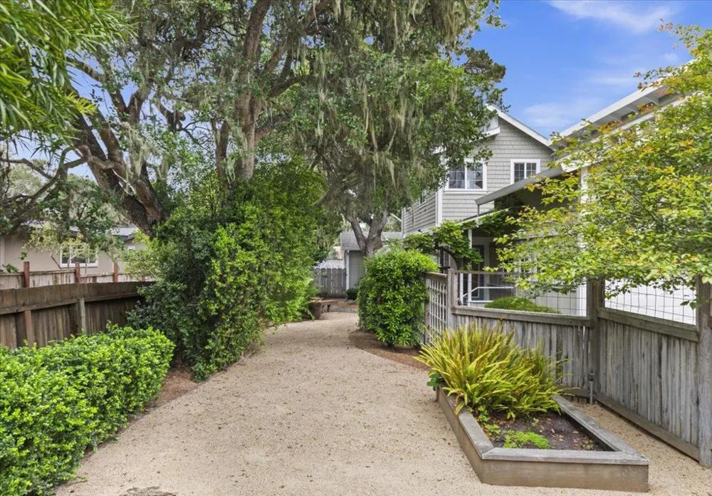 494 GROVE ACRE AVENUE Pacific Grove, CA 93950
