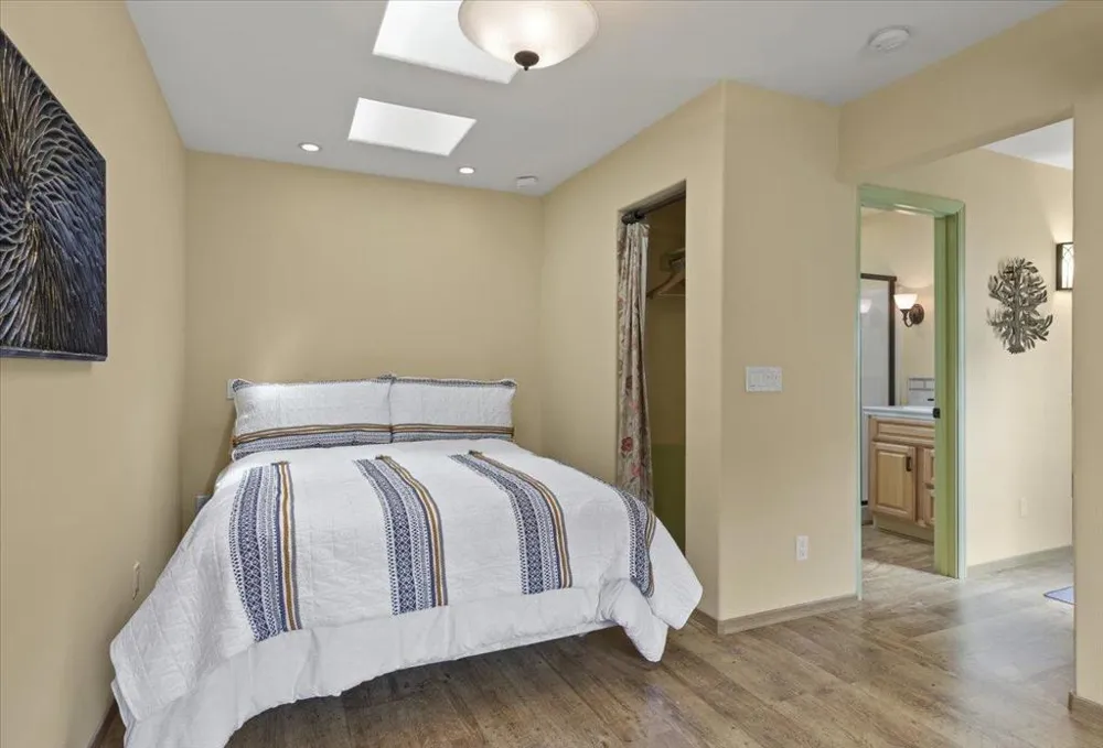 494 GROVE ACRE AVENUE Pacific Grove, CA 93950