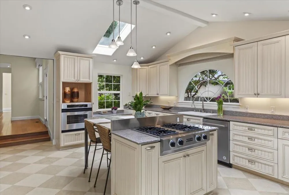 494 GROVE ACRE AVENUE Pacific Grove, CA 93950