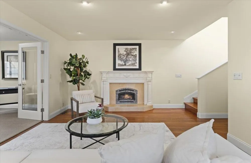 494 GROVE ACRE AVENUE Pacific Grove, CA 93950