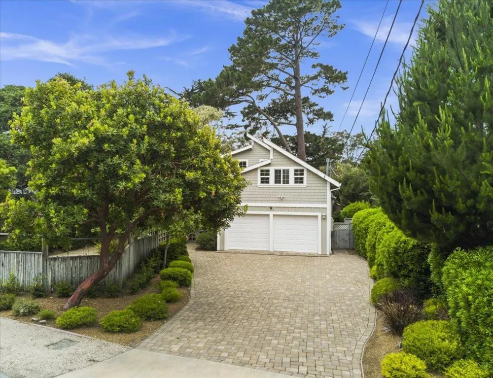 494 GROVE ACRE AVENUE Pacific Grove, CA 93950
