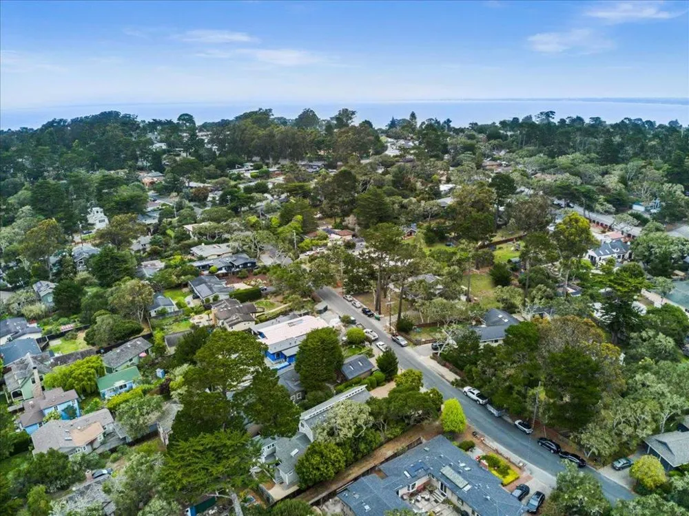 494 GROVE ACRE AVENUE Pacific Grove, CA 93950