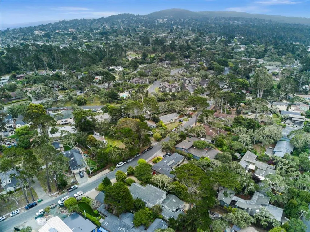 494 GROVE ACRE AVENUE Pacific Grove, CA 93950