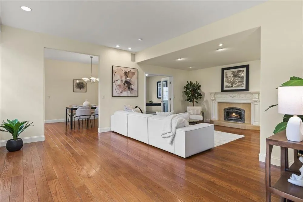 494 GROVE ACRE AVENUE Pacific Grove, CA 93950