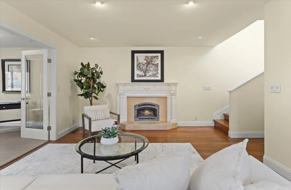494 GROVE ACRE AVENUE Pacific Grove, CA 93950
