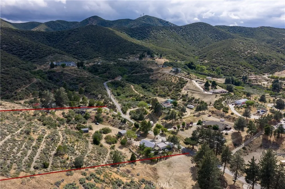 40002 97th W Leona Valley, CA 93551