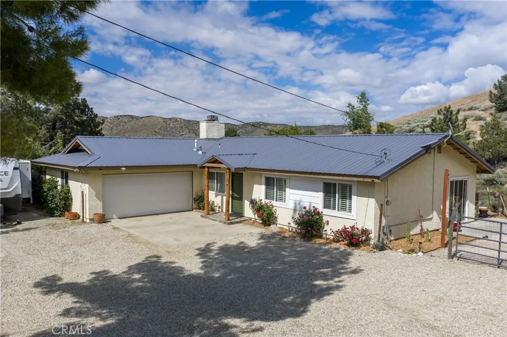 40002 97th W Leona Valley, CA 93551