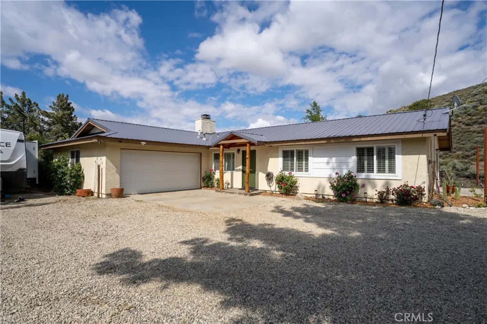 40002 97th W Leona Valley, CA 93551