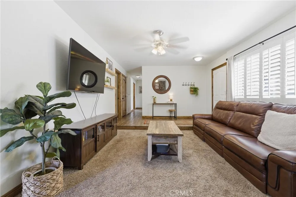 40002 97th W Leona Valley, CA 93551