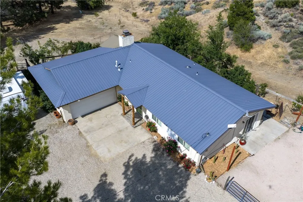 40002 97th W Leona Valley, CA 93551