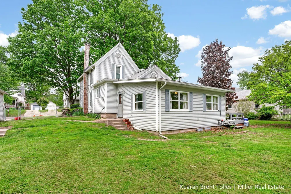 527 Boltwood Street Hastings, MI 49058