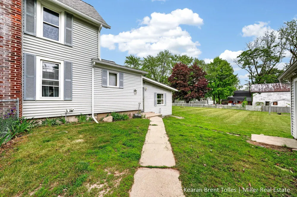 527 Boltwood Street Hastings, MI 49058