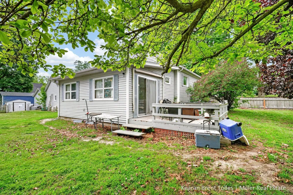 527 Boltwood Street Hastings, MI 49058