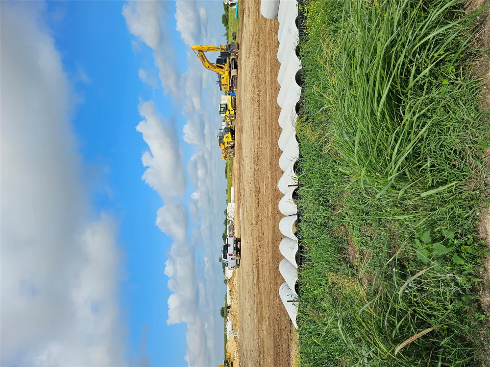 CR 307 Jarrell, TX 76537