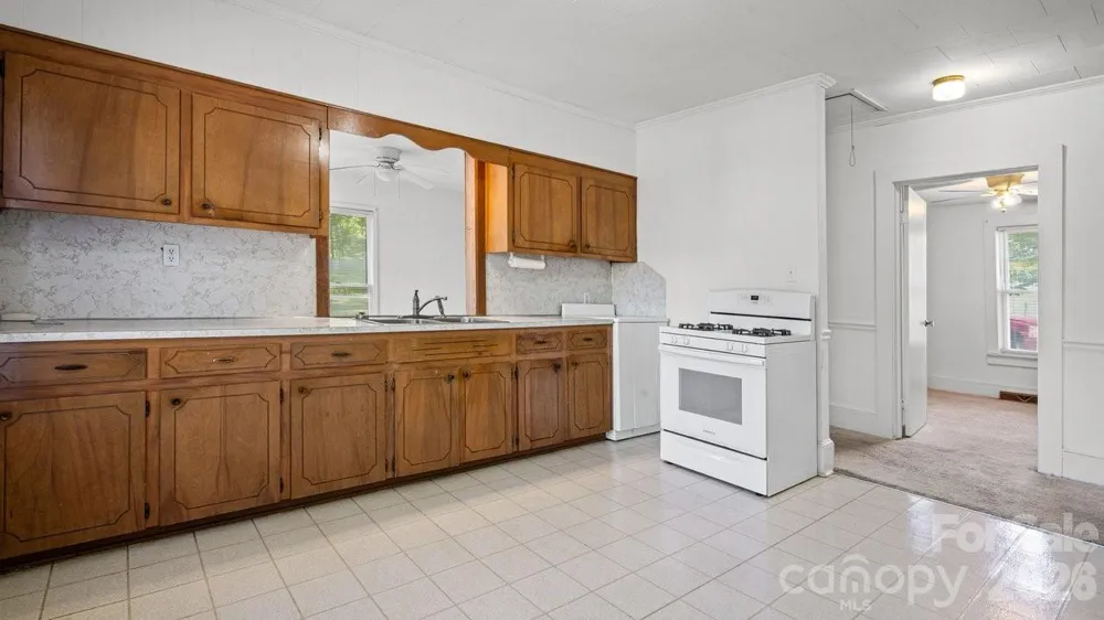 110 Globe Street Mount Holly, NC 28120