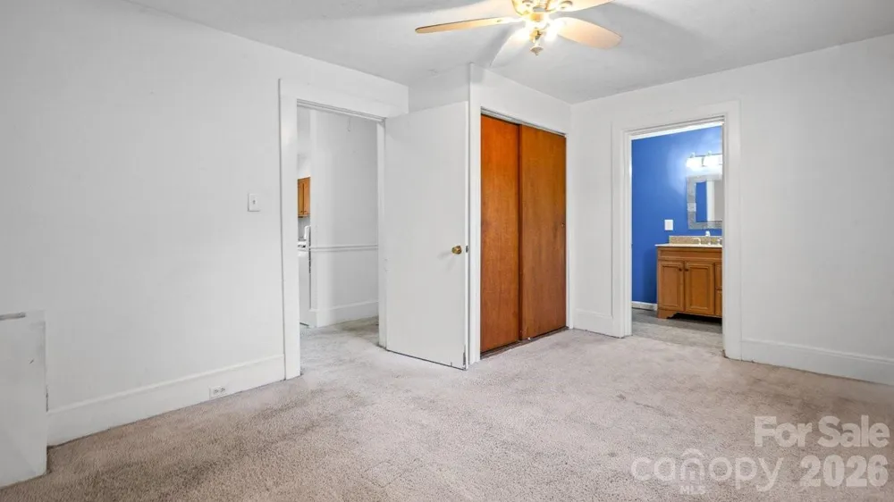110 Globe Street Mount Holly, NC 28120