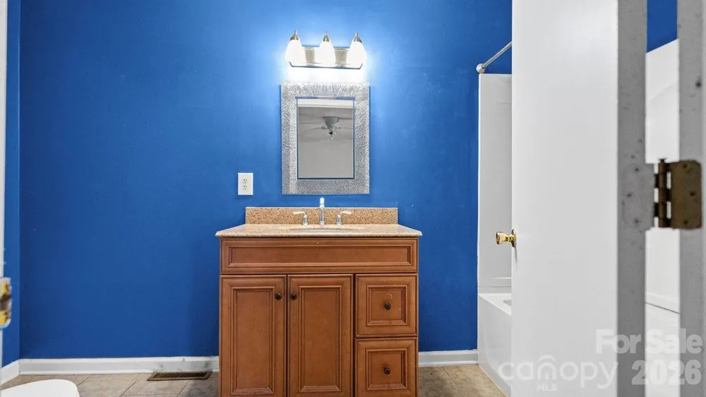 110 Globe Street Mount Holly, NC 28120