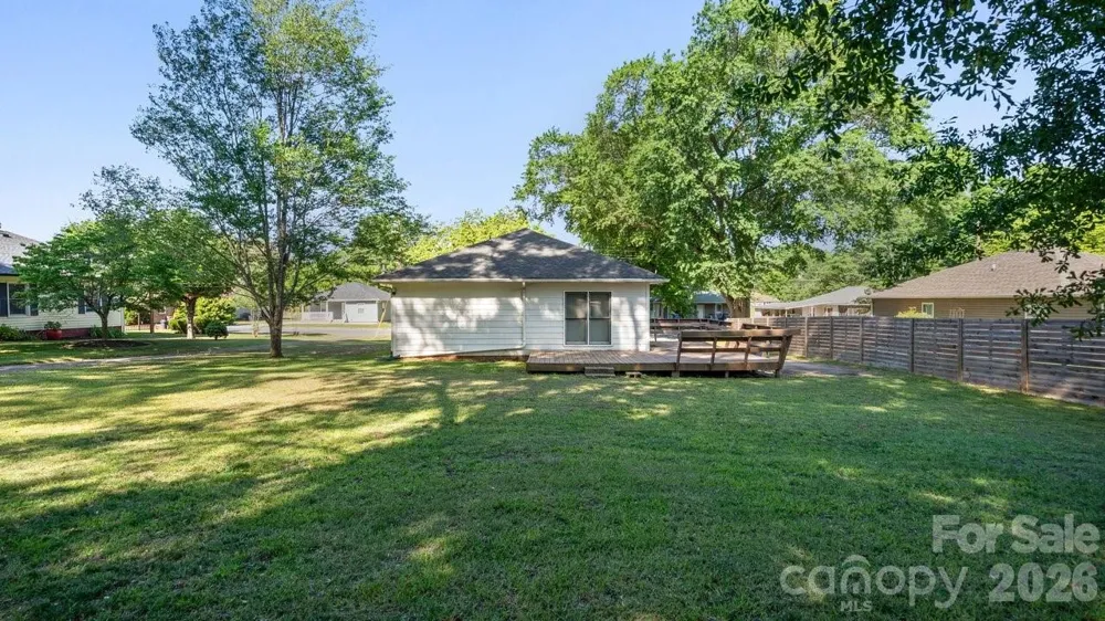 110 Globe Street Mount Holly, NC 28120
