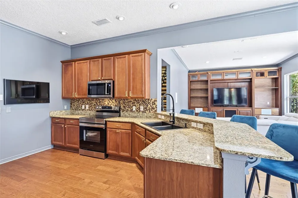 1707 COTTONWOOD CREEK PLACE Lake Mary, FL 32746