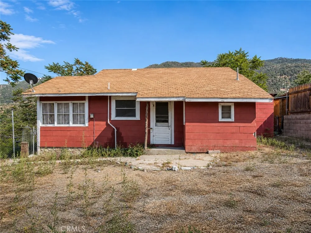 637 Catalina Frazier Park, CA 93225
