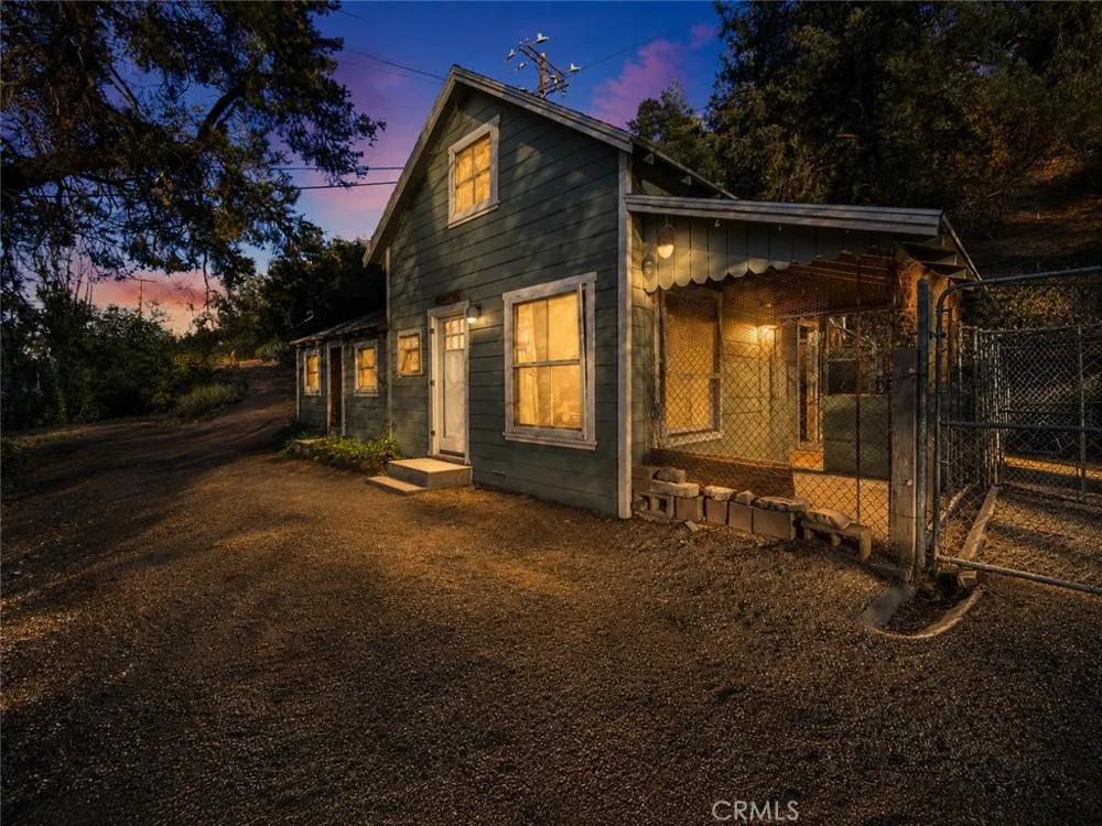 4013 Encino Frazier Park, CA 93225