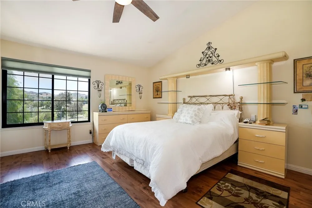334 Country Club #C Simi Valley, CA 93065