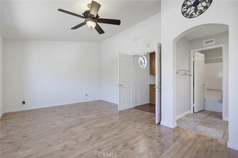 334 Country Club #C Simi Valley, CA 93065