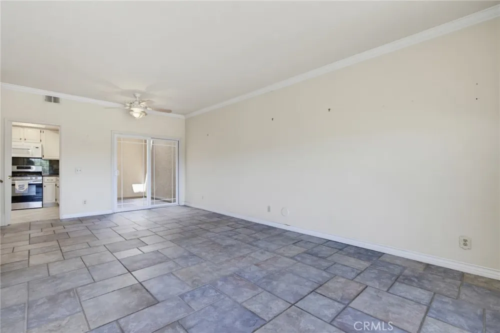 334 Country Club #C Simi Valley, CA 93065