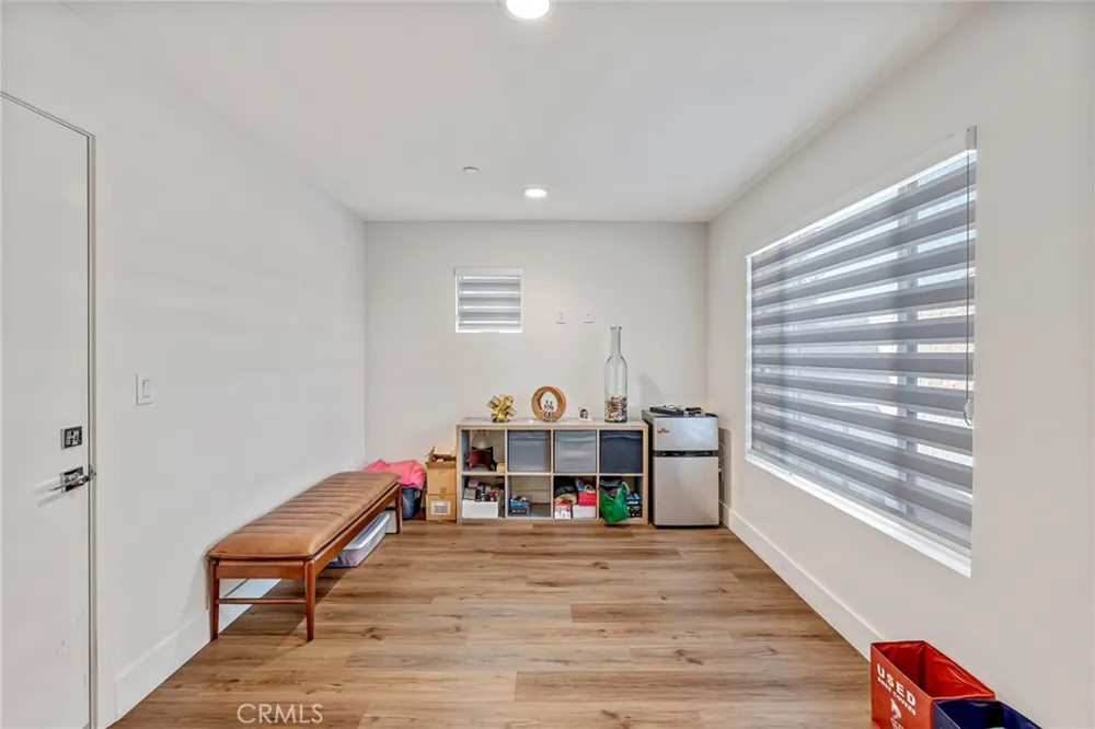 149 E Knox La Habra, CA 90631