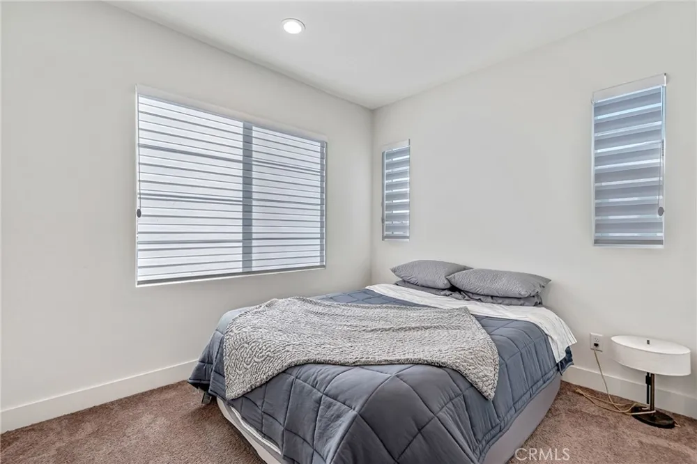 149 E Knox La Habra, CA 90631
