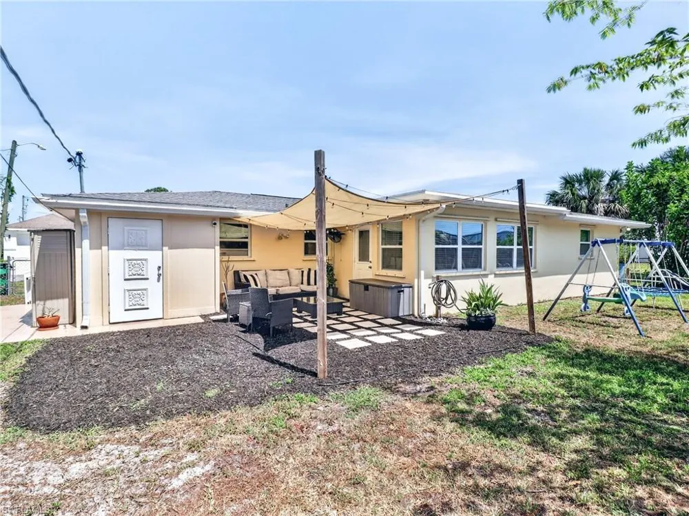 258 Reading Street NW Port Charlotte, FL 33952