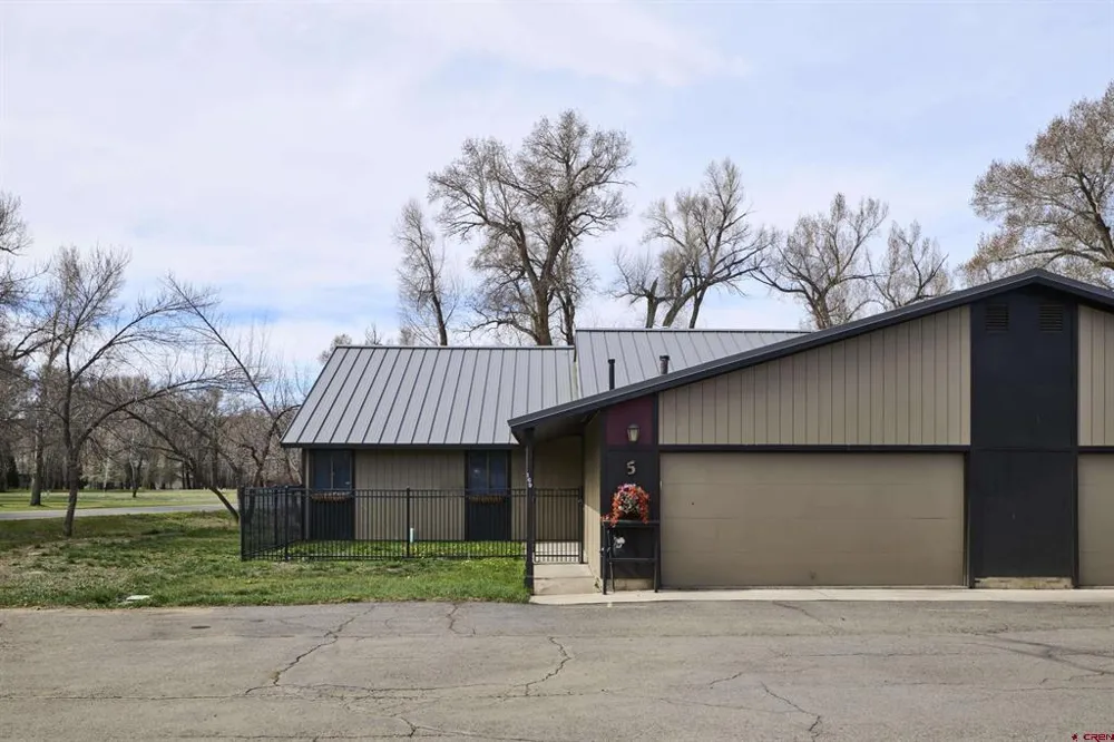 169 Camino del Rio #5 Gunnison, CO 81230