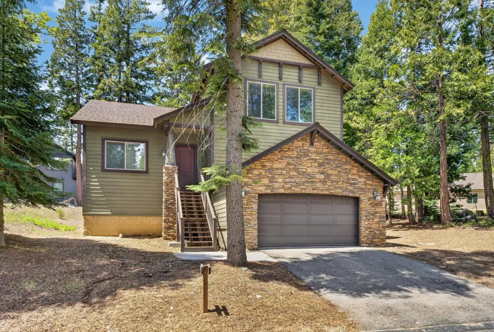 39597 Sunrock Lane Shaver Lake, CA 93664