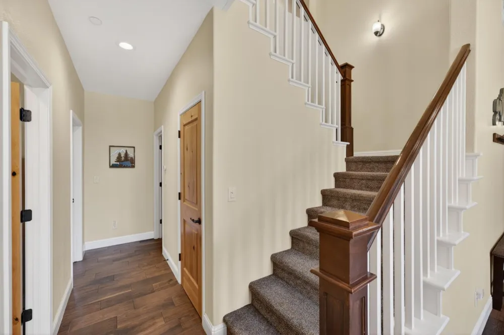 39597 Sunrock Lane Shaver Lake, CA 93664
