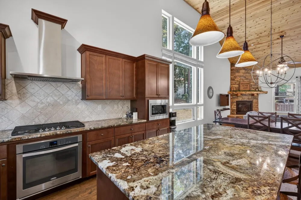 39597 Sunrock Lane Shaver Lake, CA 93664