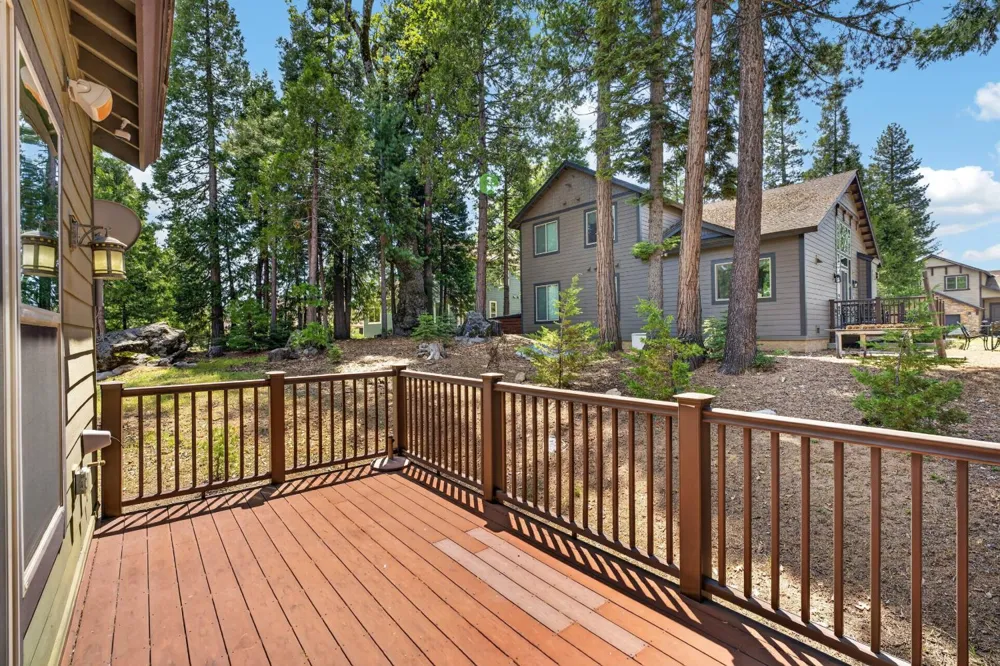 39597 Sunrock Lane Shaver Lake, CA 93664