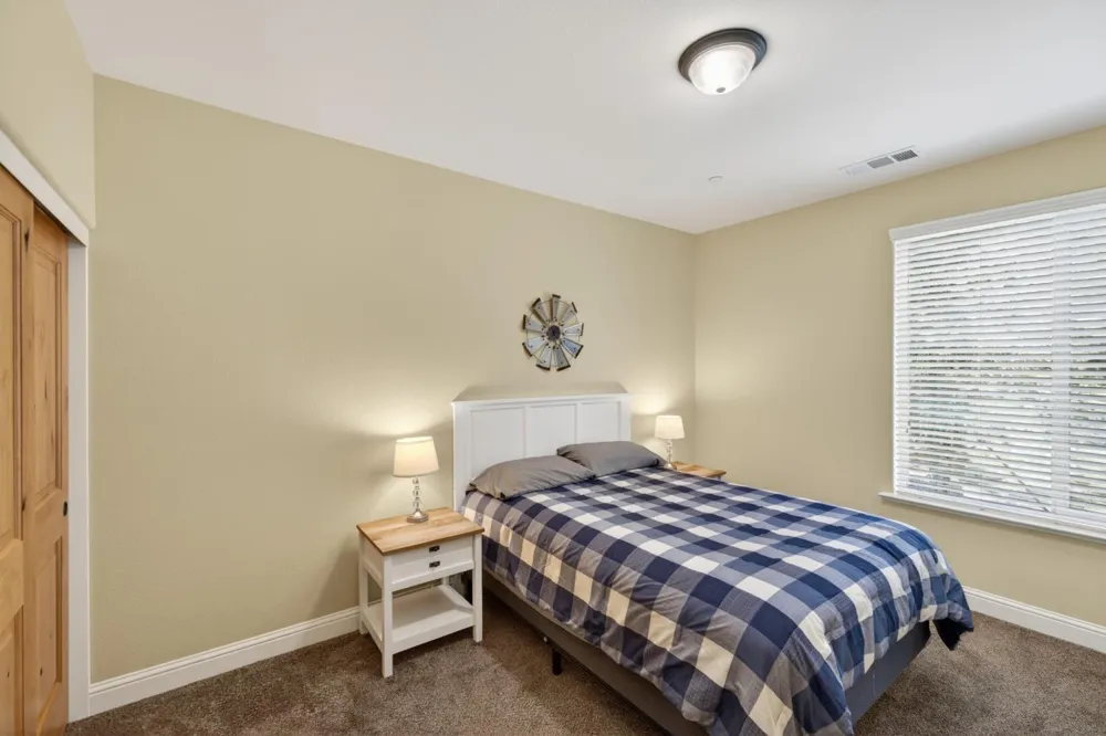 39597 Sunrock Lane Shaver Lake, CA 93664