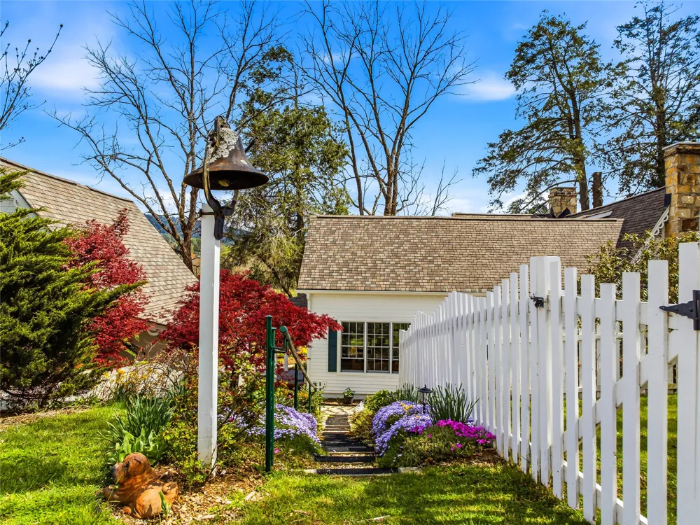 90 Woody Farm Drive Pisgah Forest, NC 28768