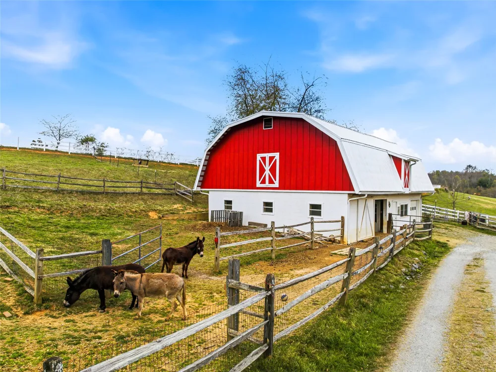90 Woody Farm Drive Pisgah Forest, NC 28768