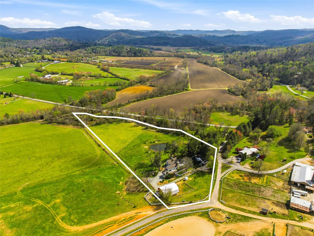 90 Woody Farm Drive Pisgah Forest, NC 28768