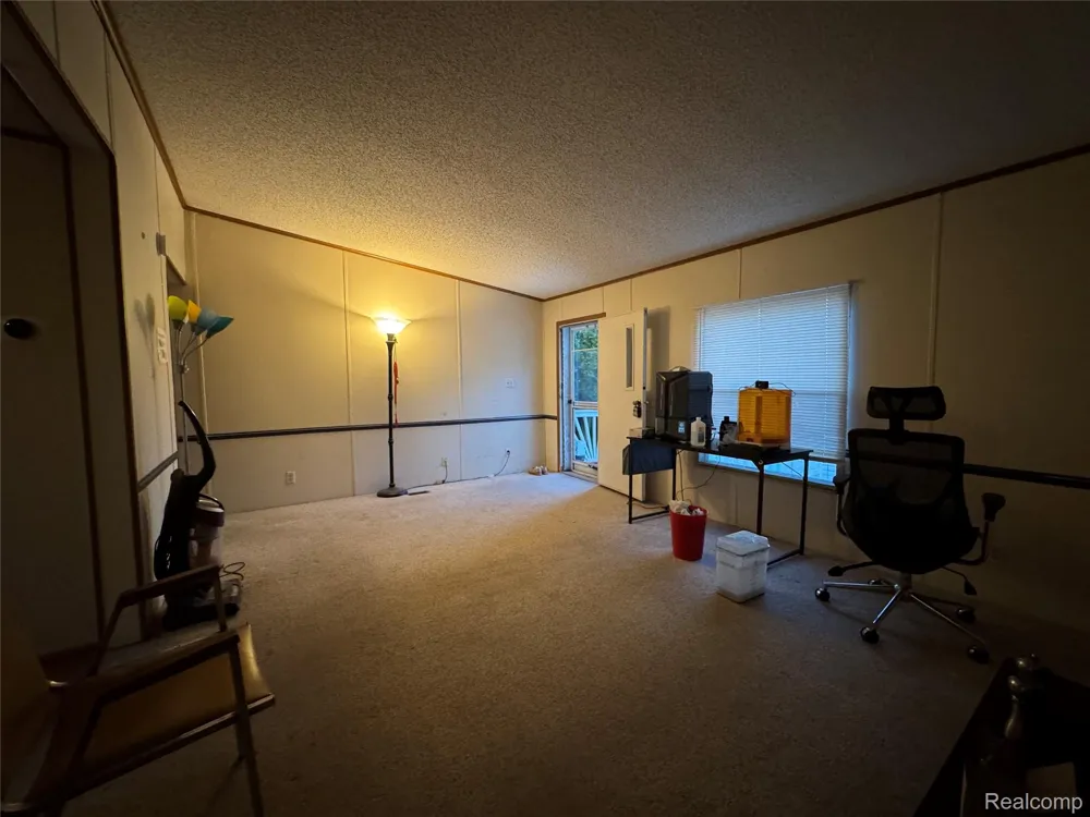 2700 Shimmons Road #161 Auburn Hills City, MI 48326